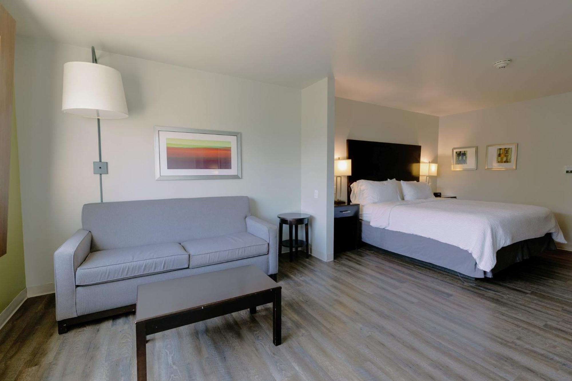 Holiday Inn Express And Suites Tahlequah By Ihg Bagian luar foto